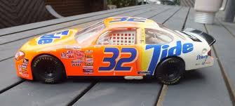 The 2000 nascar busch series began on february 19 and ended on november 11. Scott Pruett 1999 Mattel 32 Tide 1 24 Nascar Hotwheels Ford Taurus Race Car Hot Wheels Nascar Taurus