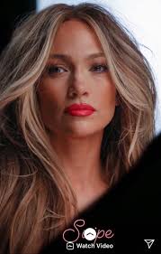 The artist took an awards stage for the second time in a week at the american music awards, delivering performances. Pin By Maria Renee On Hair Make Up Nails Etc Jennifer Lopez Hair Color Jlo Hair Jennifer Lopez Hair