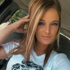 Chelsea Staser's Instagram, Twitter & Facebook