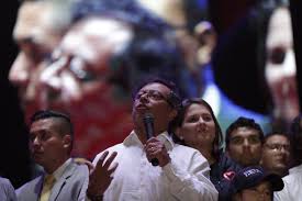 Es de resaltar, que su aprobación tiene tendencia a la. Invamer Revela Que Petro Esta Disparado Para Las Presidenciales De 2022