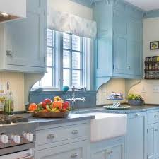 10 Big Ideas For Small Kitchens Kitchen Design Small Kitchen Remodel Small Kitchen Remodeling Projects