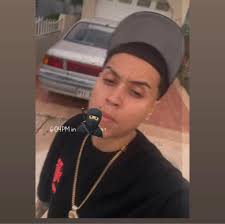 Is the electrician's wiring for smoke alarms correct with 14-3 and 14-2  wires?