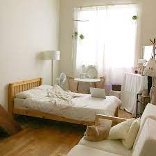 Too many things on surfaces in a small bedroom will cramp the space, and to get rid of those things is the key to an airy and open small bedroom. Korean Small Bedroom Design Ideas