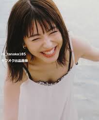 ○希少初版本♪○ポスカ＆帯付き♪○浜辺美波 写真集 20 －Funbid香港本地日本代購網站