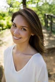 Tara Briggs's Instagram, Twitter & Facebook