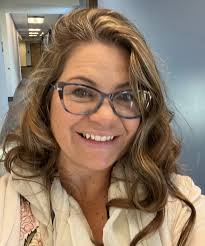 Kristy Higley's Instagram, Twitter & Facebook