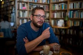 Kultúr - Huszonkét év után elvált feleségétől Kőhalmi Zoltán