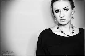 Anna Mod's Instagram, Twitter & Facebook