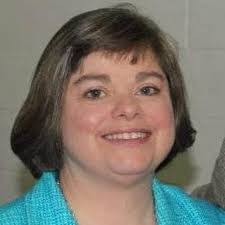 Lea Danner's Instagram, Twitter & Facebook