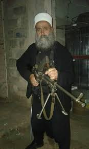 ويعتقد الدروز بأن الله واحد أحد وهو المتحكم الأزلي في الكون. Ø´ÙŠØ® Ù…Ù† Ø§Ù„Ø³ÙˆÙŠØ¯Ø§Ø¡ Ø´Ø§Ø±Ùƒ Ø¨Ù†ÙŠ Ù…Ø¹Ø±ÙˆÙ Ø§Ù„Ù…ÙˆØ­Ø¯ÙˆÙ† Ø§Ù„Ø¯Ø±ÙˆØ² Facebook