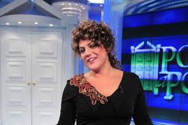 La villa ha poi raccontato a. Manuela Villa Esame Di Maturita A 54 Anni La Rivelazione Della Cantante