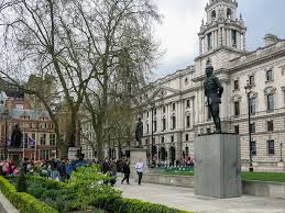 Imagini cu un parlamentar care acorda primul ajutor unui politist fac inconjurul lumii. London Is The Capital Of Great Britain Sau Londra VÄzutÄ Prin Ochii Mei Partea 1 Un Alt Blog De CÄlÄtorii