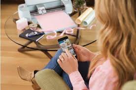 Includes an a2 embossing folder and two metal cutting dies Find The Best Die Cut Machine Of 2021 Here Reviews Table