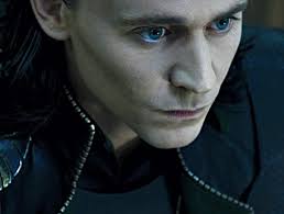 What color are tom hiddleston's eyes? Why Are Loki S Eyes Blue In The Avengers Science Fiction Fantasy Stack Exchange