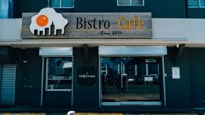 Formal shorts or bermuda shorts, dress shirts, polo shirts, or formal sandals. Bistro Cafe Discover Puerto Rico
