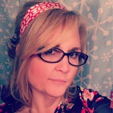 Brandy White (@BrandoWhite)