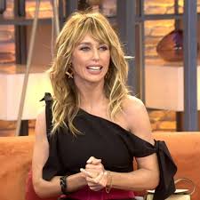 Raquel Mosquera interrumpe 'Viva la vida' para aclarar su percance con el programa