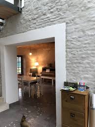 enduit de chaux et chaulage unilit sur vieilles briques otra be vieilles briques badigeon chaux enduit mural