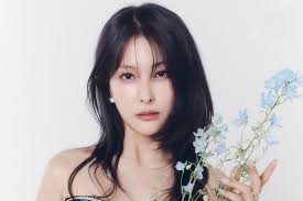 Former KARA Member Park Gyuri Details Her Mental Health Battles, How Goo  Hara's Passing Impacted Her, And More