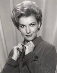 RIP Edna O' Brien. Here she is with Van Morrison.