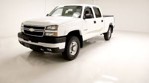 Image result for White 2007 GM