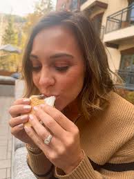 Do people eat s'mores with peanut butter cups instead of chocolate bars?