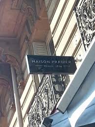 Maison Pradier Paris 49 B Avenue Franklin Delano Roosevelt Champs Elysees Restaurant Reviews Phone Number T Wayfinding Signage Building Signs Signage