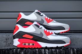Nike Caps Off 25th Anniversary Celebration Of Air Max 90 With Infrared Release Sneakernews Com Sports Shoes For Girls Womens Running Shoes Sneakers