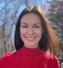 Lynnette Nolan's Instagram, Twitter & Facebook