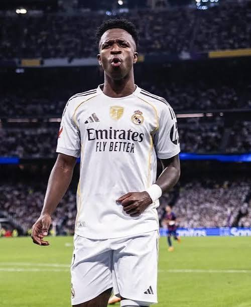 Arsenal avalia investida caso Vini Jr. n&atilde;o renove com Real