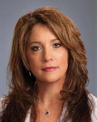 Louise Tindall's Instagram, Twitter & Facebook