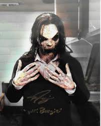 NICHOLAS KING – The Scarlet Abbey