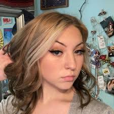 Alyssa Gianino's Instagram, Twitter & Facebook