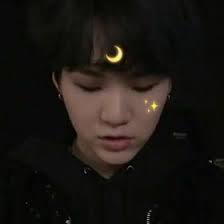 Louisa Castillo (clouisa8165)