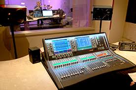 За всички над 10 години. Rtv Drenthe Adopts A H For Studio Expansion