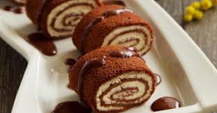 Recette De Crepes Roulees Au Chocolat Facon Buche Recette Roule Au Chocolat Alimentation Crepes Sucrees