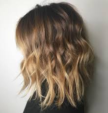 In caso di capelli bianchi, è un modo di prendere di petto l'ingrigimento: Top 50 Migliori Idee Per Capelli Balayage Nel 2022 Capellidistile It