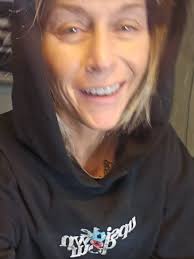 listen up 👂#2025 #NewYear #Nye2025 ottoh momma said a swear word sorry but  #FACTS #loveyou