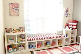 Pas Besoin De Bricoler Pour Creer Un Interieur Original Avec Une Etagere Classique Ikea 13 Idees P Deco Chambre Enfant Rangement Chambre Enfant Chambre Enfant