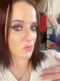 What do you think of my makeup look today?