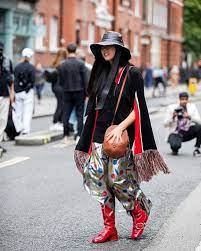 Jw Anderson On Instagram Susie Bubble Spotted In The Streets Of London Wearing The Jw Anderson Capbag Sold Out Cap Bags How To Wear London Street Spotted