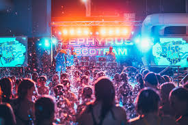 This philadelphia based event venue is perfect for an elegant party or wedding reception. Aktuelles Zephyrus Bader Events Gmbh Eventagentur Events In Schwimmbadern Party Im Schwimmbad Kino Im Schwimmbad Disco Im Schwimmbad