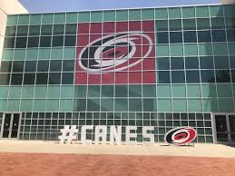 Watch the carolina hurricanes all season long on fox sports carolinas and streaming on fox sports go. Fox Sports Carolinas To Televise 54 Carolina Hurricanes Games Raleigh News Observer