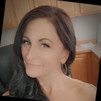 Shawna Bauer's Instagram, Twitter & Facebook