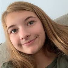 Katherine Stites's Instagram, Twitter & Facebook