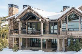 Hillside Snowcrest The Ultimate Modern Rustic Ski Chalet In Montana Mountain Home Exterior Rustic Houses Exterior Log Homes Exterior