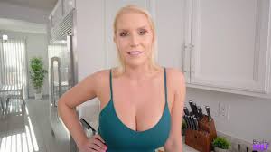 Vanessa Cage - Stepmoms Challenge - S9:E2 | Porntrex...