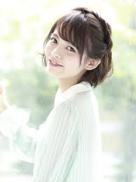 arrange 小顔に見える無造作ボブ ツイスト編込みアレンジ k two 青山店のヘアスタイル ヘアスタイリング 10代 髪型 ヘアスタイル