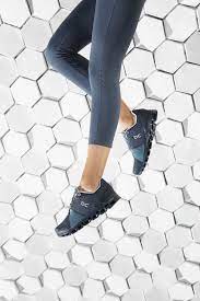On Cloudstratus Running Shoes Preview Stylish Shoes Shoes Running