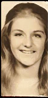 Can someone restore old family photo?